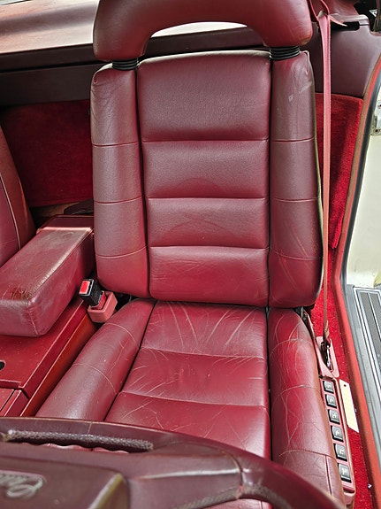 Cadillac Allante 20 of 30