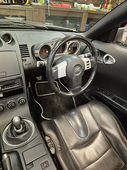 Nissan 350 Z 6 of 9