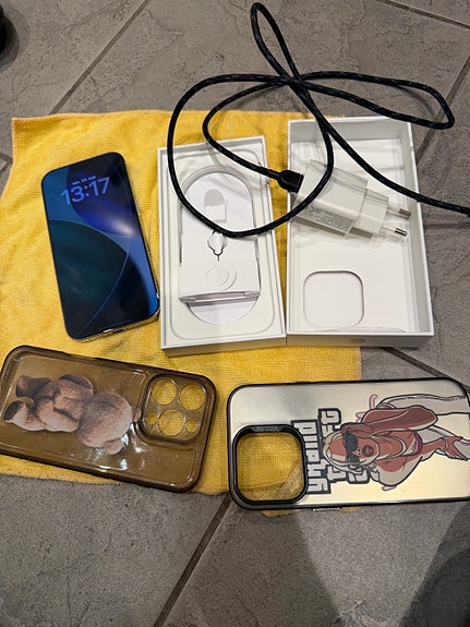 Product image 2 of 9