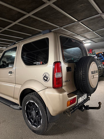 Suzuki Jimny 5 of 5
