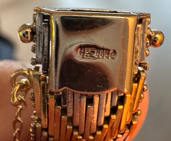 Product image 9 of 9