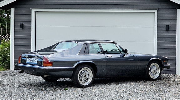 Jaguar XJS 11 of 13