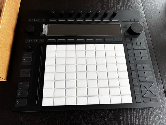 Product image 3 of 4