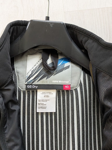 Product image 2 of 9