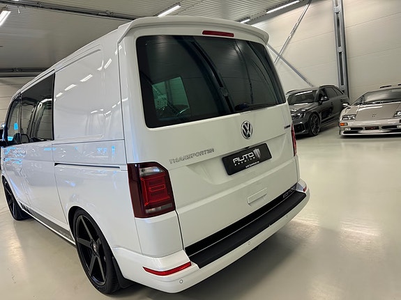 Volkswagen Transporter 9 of 30