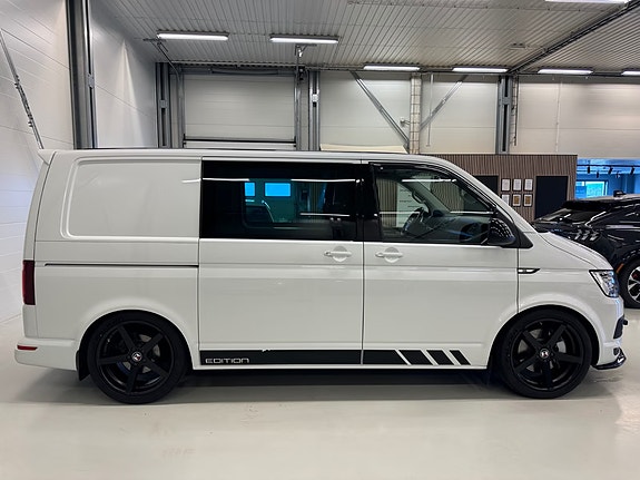 Volkswagen Transporter 6 of 30