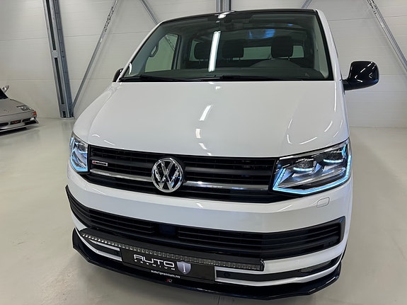 Volkswagen Transporter 4 of 30