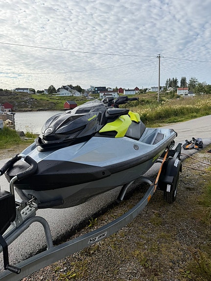 Seadoo RXP X RS325 12 of 13