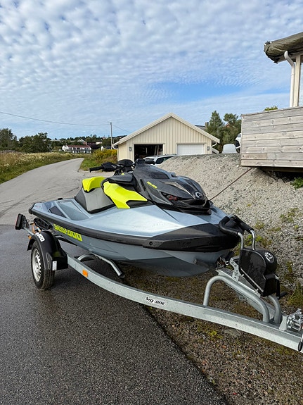 Seadoo RXP X RS325 9 of 13
