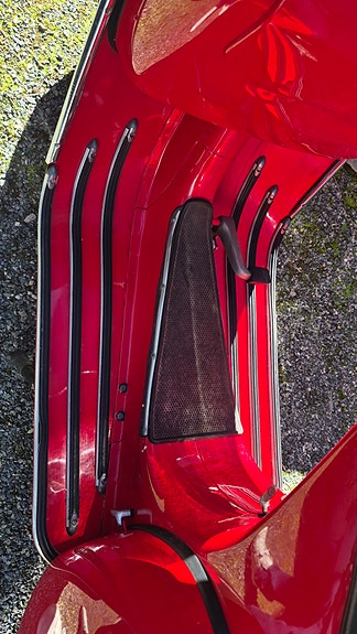 Vespa Super Sport 4 of 8