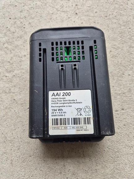 Product image 2 of 3