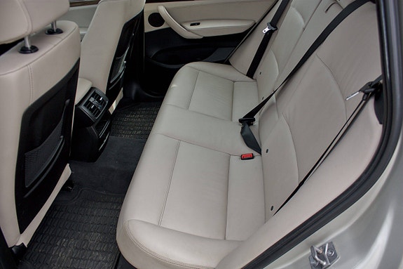 BMW X3 20 of 28