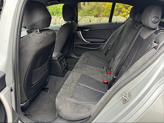 BMW 118i 13 of 17