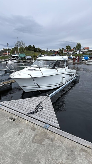 Jeanneau Merry Fisher 755 Cruiser m 200 Yamaha 4 of 5