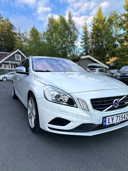 Volvo V60 5 of 5