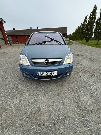 Opel Meriva 3 of 5
