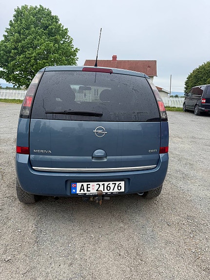 Opel Meriva 4 of 5