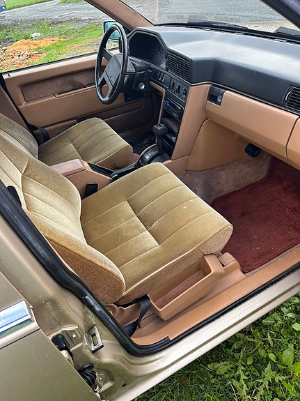 Volvo 760 5 of 9