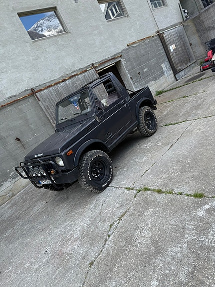 Suzuki SJ 410 5 of 25