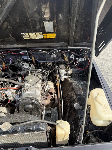 Suzuki SJ 410 24 of 25
