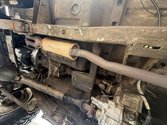 Suzuki SJ 410 17 of 25
