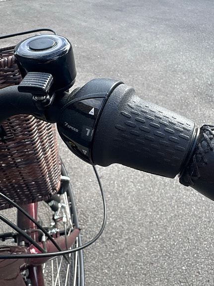 Product image 8 of 9