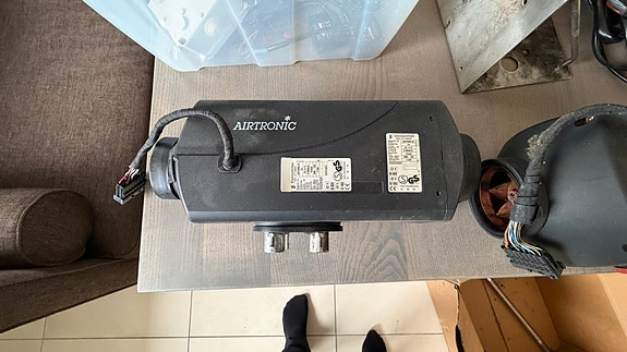 Product image 2 of 9