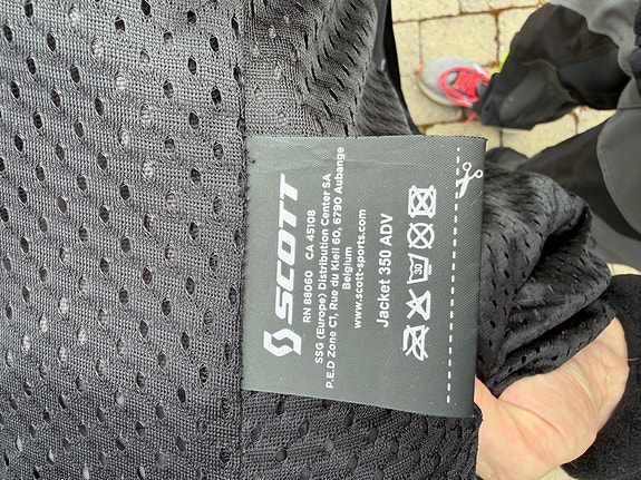 Product image 8 of 9