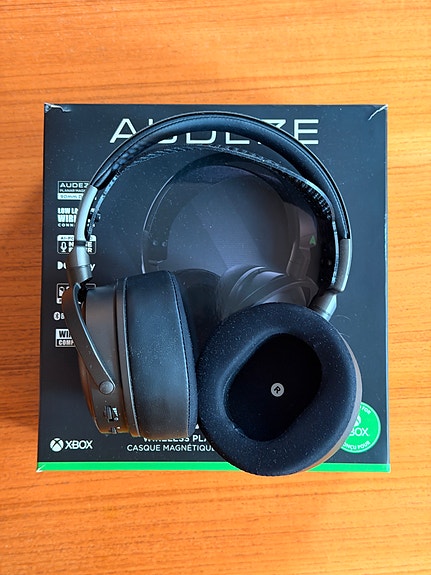 Product image 2 of 4