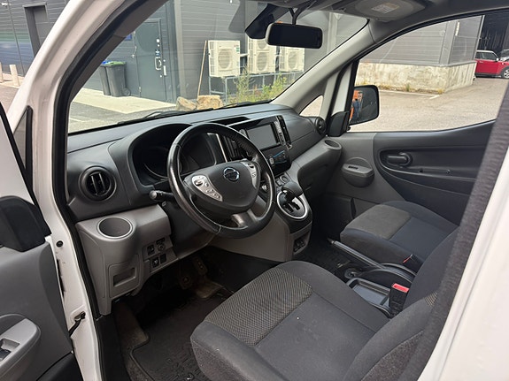 Nissan e-NV200 5 of 5
