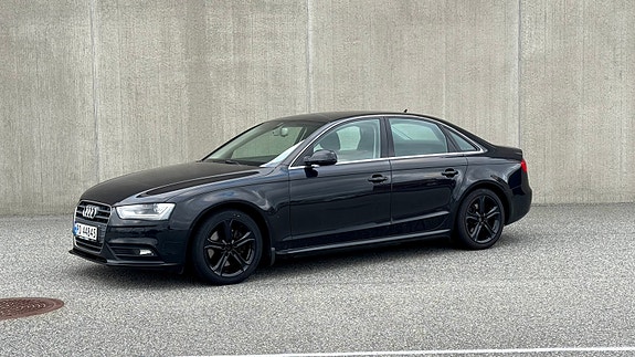 Audi A4 6 of 16