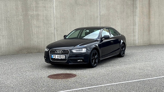 Audi A4 5 of 16