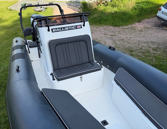 Ballistic 650 med 200 HO Evinrude 11 of 19
