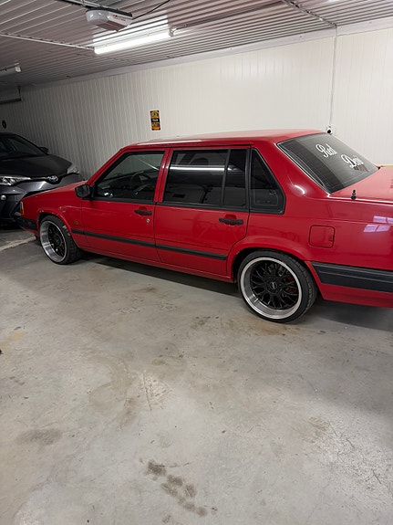 Volvo 940 2 of 5