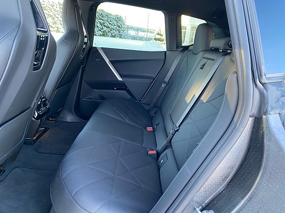 BMW iX 7 of 30