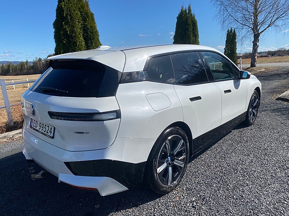 BMW iX 3 of 5