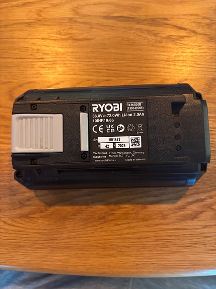 Product image 3 of 3
