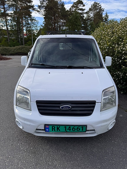 Ford Transit Connect 2 of 3