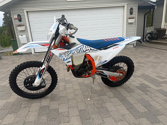 KTM 350 EXC-F Six Days 2 of 19