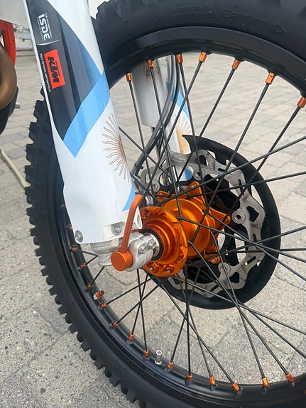 KTM 350 EXC-F Six Days 10 of 19