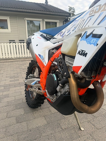 KTM 350 EXC-F Six Days 12 of 19