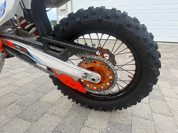 KTM 350 EXC-F Six Days 8 of 19