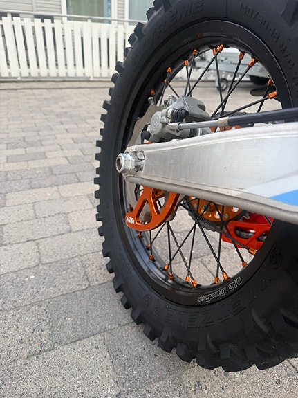 KTM 350 EXC-F Six Days 9 of 19