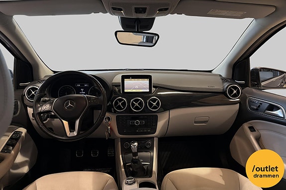 Mercedes-Benz B180 14 of 25