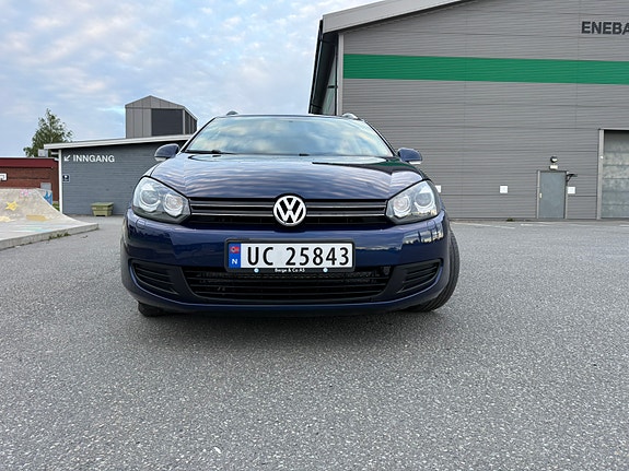 Volkswagen Golf VI 4 of 30