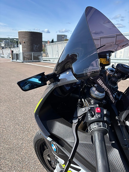 BMW S 1000 RR 18 of 25