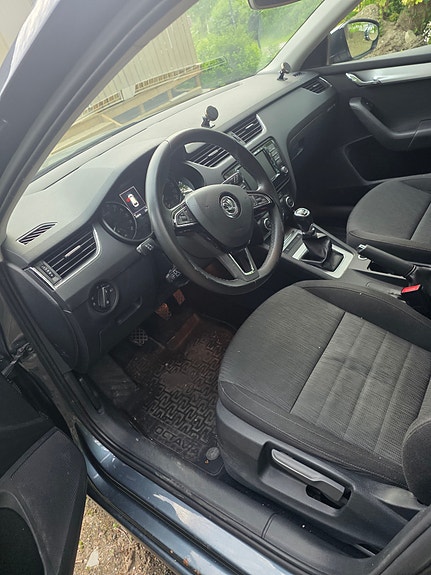 Skoda Octavia 5 of 5
