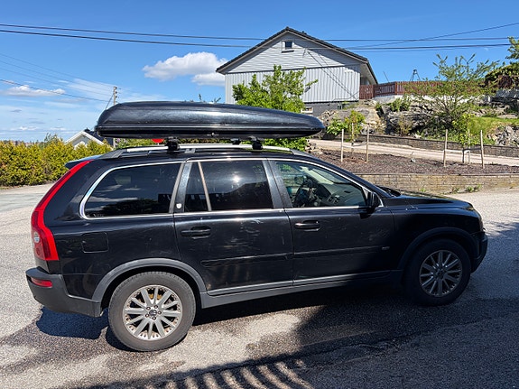 Volvo XC90 3 of 5