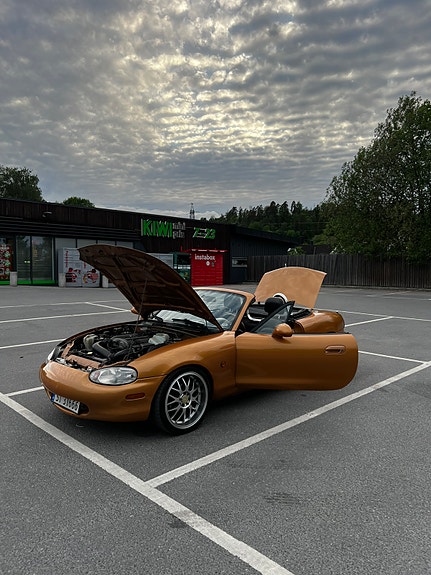Mazda MX-5 13 of 30
