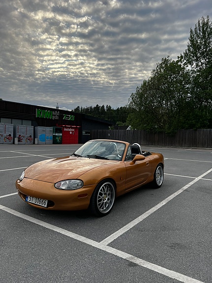 Mazda MX-5 7 of 30